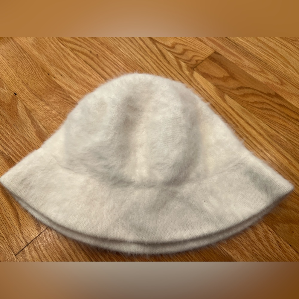 Parkhurst angora bucket hat